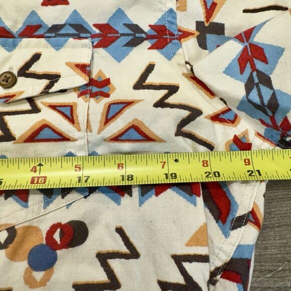 American Eagle Classic Fit Aztec Southwestern Print Half Button Up Shirt Medium - Picture 7 of 9